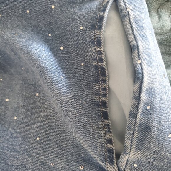 Maurices Denim Shacket With Rhinestone Detail Women's Size 1X - Picture 7 of 9